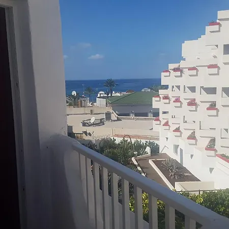 Casas Blancas Tortugas Apartment *