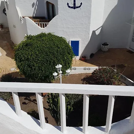 Casas Blancas Tortugas Playa de las Americas (Tenerife)